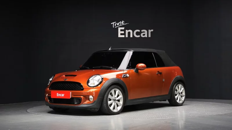 MINI Cooper Convertible