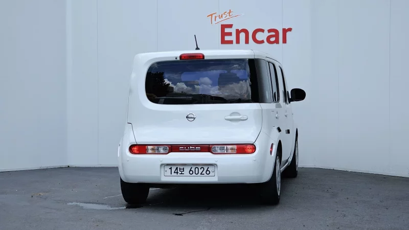 Nissan CUBE