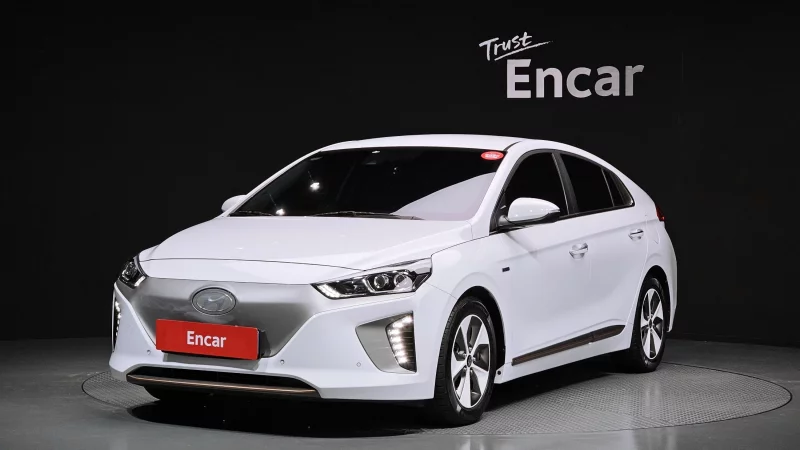 Hyundai Ioniq