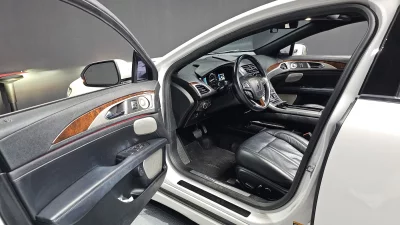 Lincoln MKZ