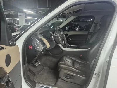 Land Rover RANGE ROVER SPORT