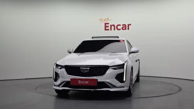 Cadillac CT4
