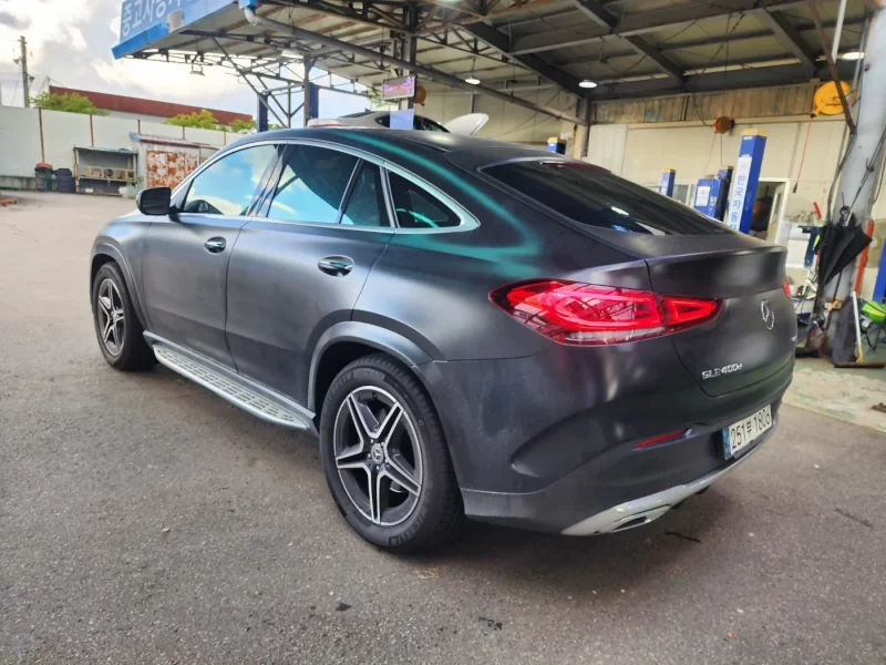 Mercedes-Benz GLE-Class