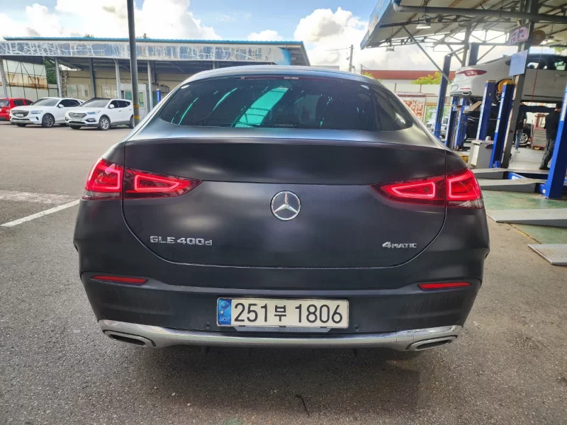 Mercedes-Benz GLE-Class