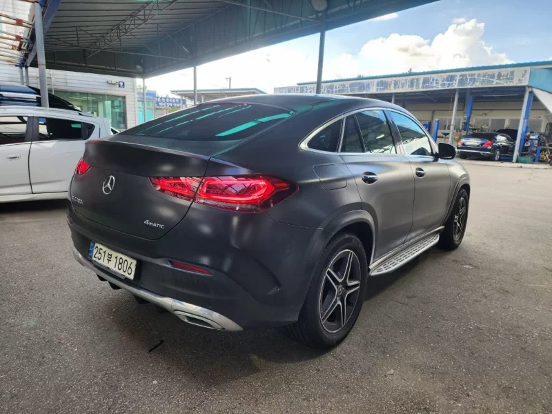 Mercedes-Benz GLE-Class