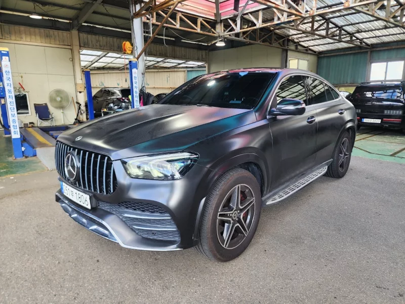 Mercedes-Benz GLE-Class