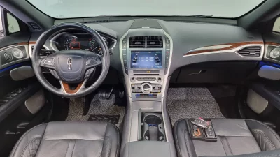 Lincoln MKZ