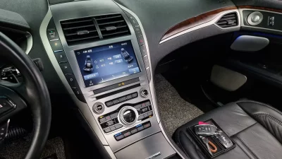Lincoln MKZ