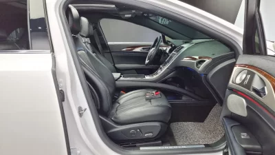 Lincoln MKZ