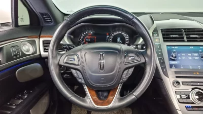 Lincoln MKZ