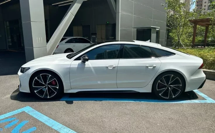 Audi RS7