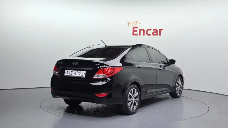 Hyundai Accent