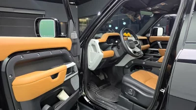 Land Rover DEFENDER
