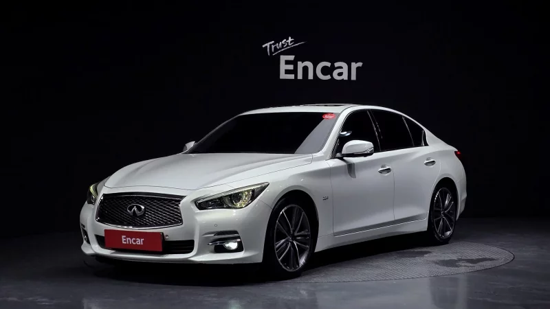 Infiniti Q50