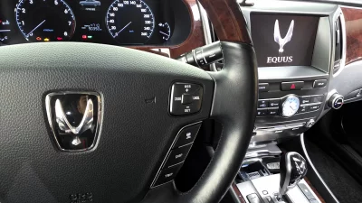 Hyundai Equus