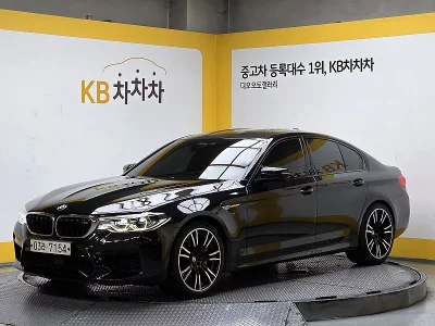 BMW M5