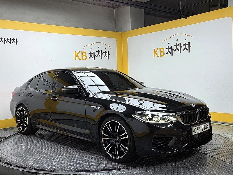 BMW M5