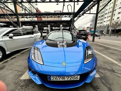 Lotus EVORA
