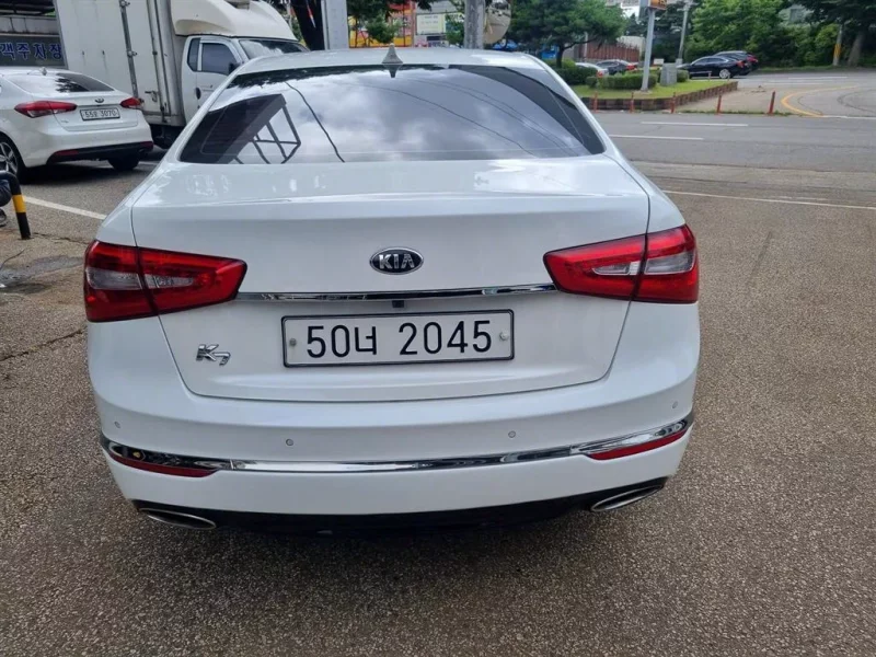 Kia K7
