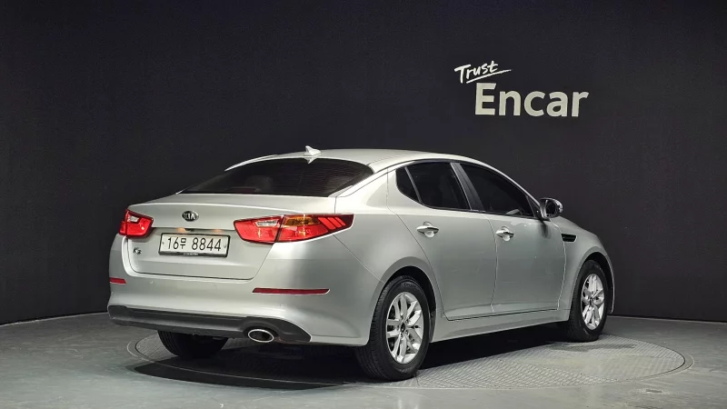 Kia K5