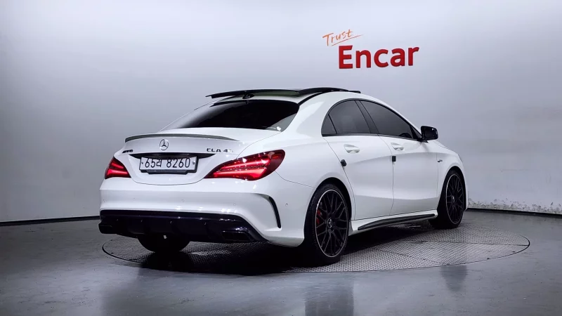 Mercedes-Benz CLA-Class