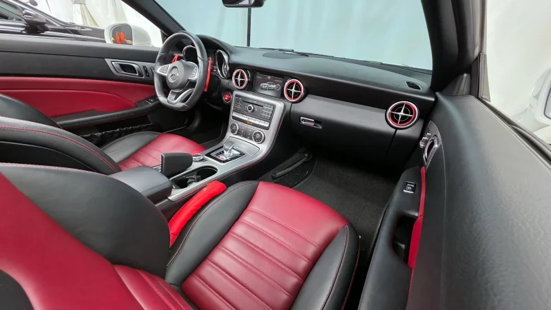 Mercedes-Benz SLC-Class