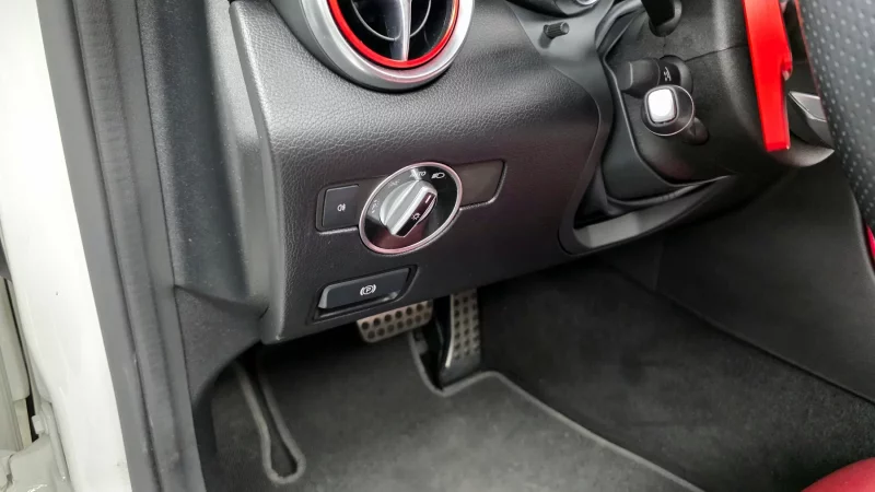 Mercedes-Benz SLC-Class