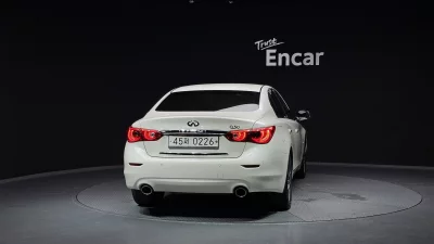 Infiniti Q50
