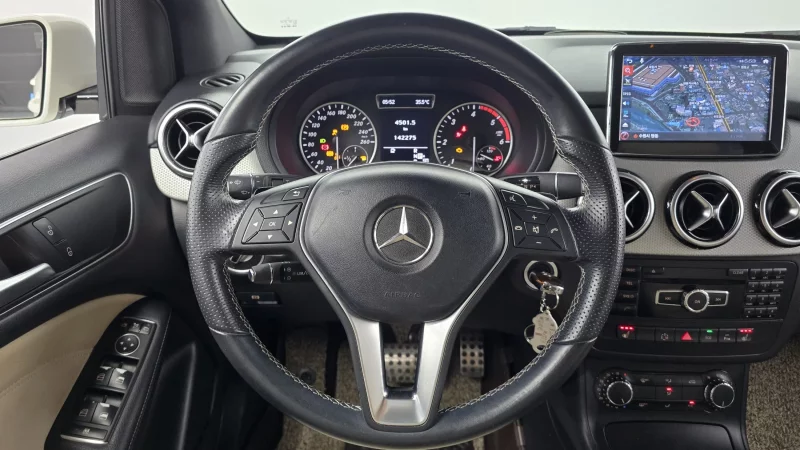 Mercedes-Benz B-Class