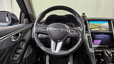 Infiniti Q50