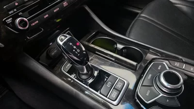 Kia K9