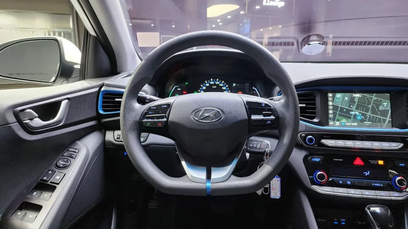 Hyundai Ioniq