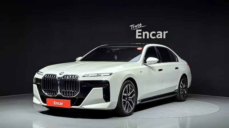 BMW 7-Series