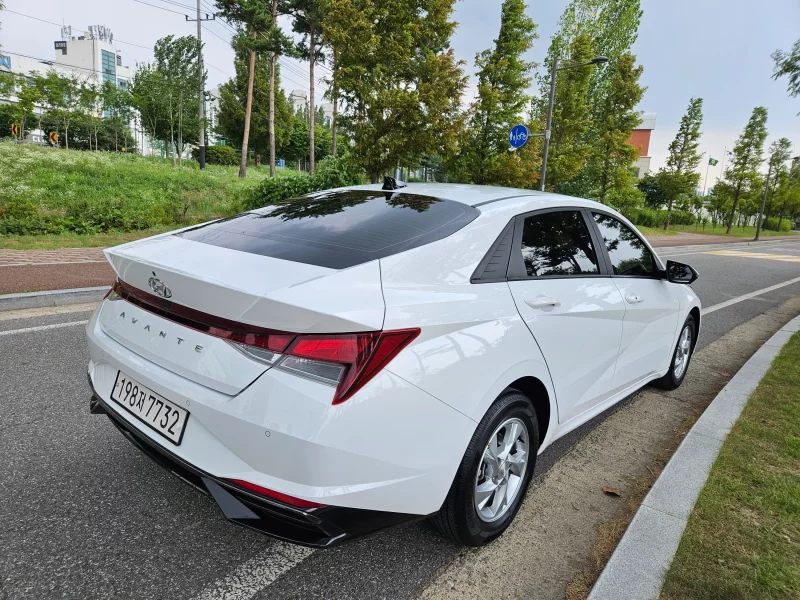 Hyundai AVANTE