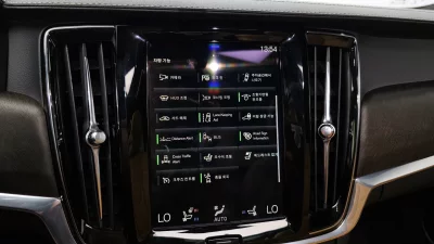 Volvo V90