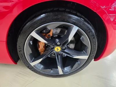 Ferrari SF90