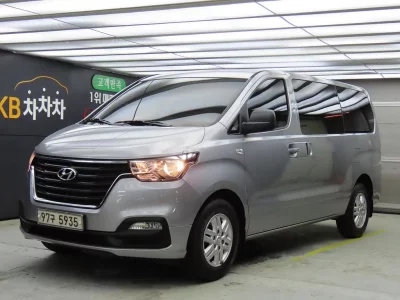 Hyundai Starex