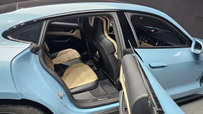 Porsche TAYCAN