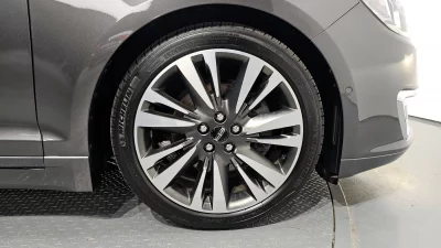 Lincoln MKZ