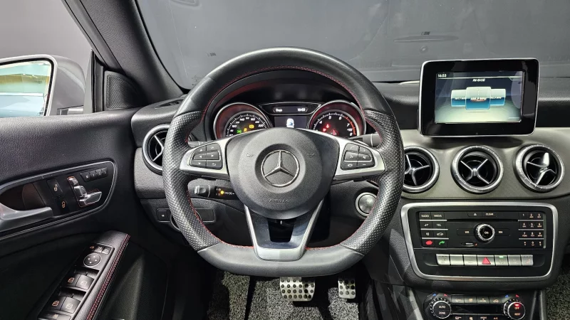 Mercedes-Benz CLA-Class