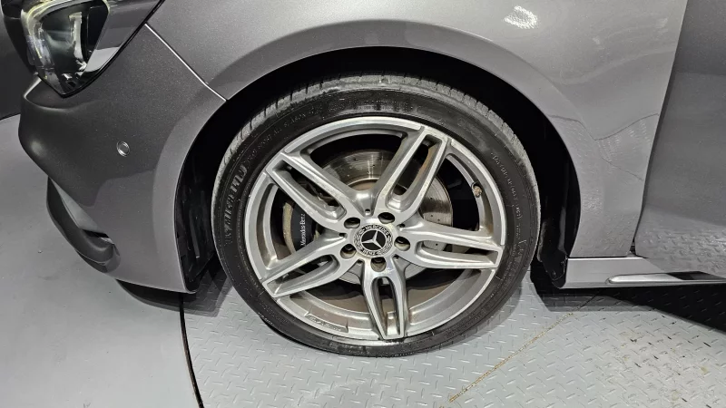 Mercedes-Benz CLA-Class