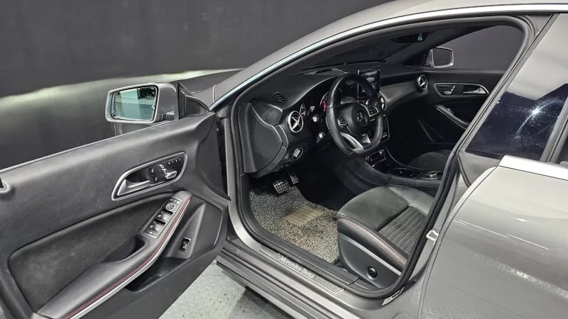 Mercedes-Benz CLA-Class