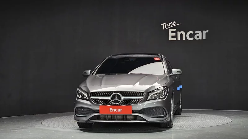 Mercedes-Benz CLA-Class