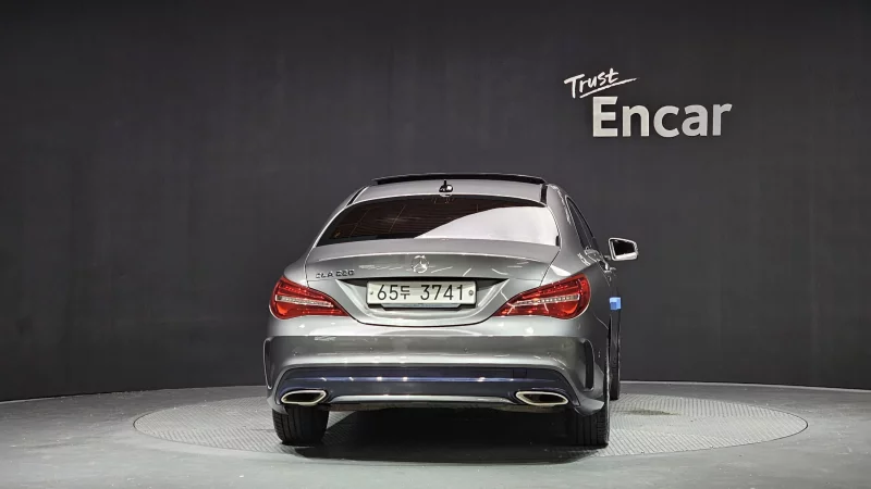 Mercedes-Benz CLA-Class