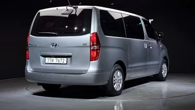 Hyundai Starex