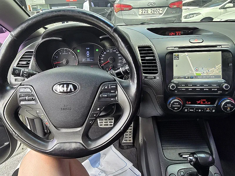 Kia K3