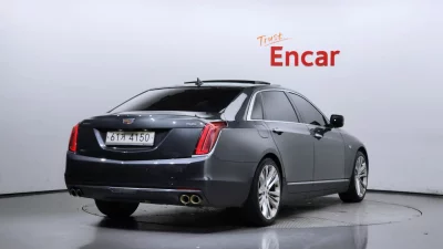 Cadillac CT6