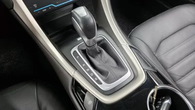 Ford FUSION