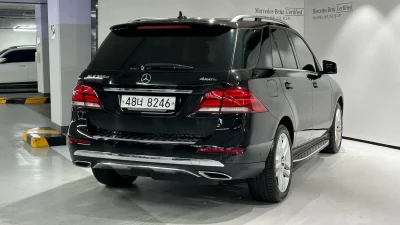 Mercedes-Benz GLE-Class