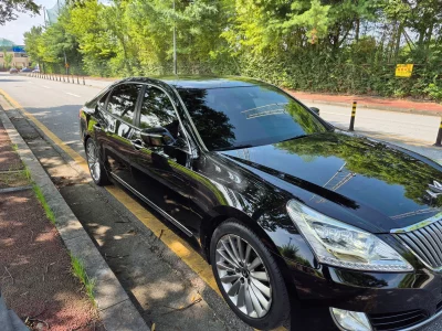 Hyundai Equus